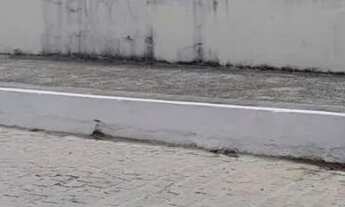 Imagem 2: Casa em area comercial