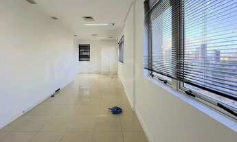 Imagem 4: Sala comercial no Centro Empresarial Embraed em Itajaí