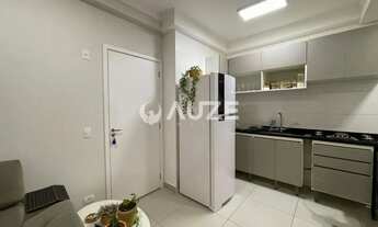 Imagem 2: Apartamento face norte, último andar, vista livre e defina, com elevador!