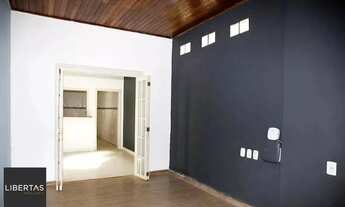 Imagem 3: Casa com 3 dormitórios, 3 vagas , pátio e churrasqueira