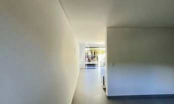 Imagem 3: Casa com 2 suítes à venda no bairro Glória em Joinville-SC por R$500.000,00