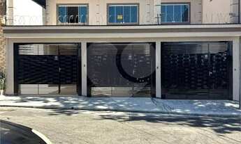 Imagem: Sobrado com 2 quartos à venda em Vila Rica