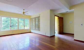 Imagem: Casa de condomínio em Rua Tomaz Gonzaga