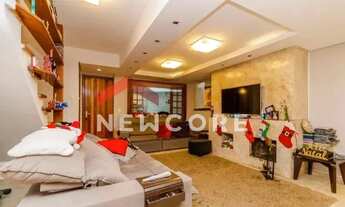 Imagem 2: Casa em Rua Professor Elpídio Ferreira Paes - Ipanema - Porto Alegre/RS