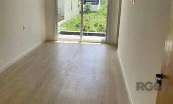 Imagem 6: Casa com 03 Dormitórios / Amplo Terraço e Pátio