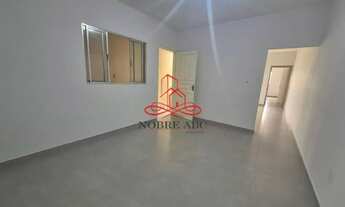 Imagem 3: Imóvel para aluguel possui 100 metros quadrados com 2 quartos em Vila Luzita - Santo André