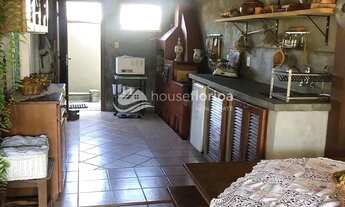 Imagem 5: Casa padrão à Venda, São João do Rio Vermelho, Florianópolis, SC