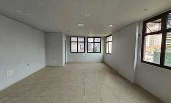 Imagem: Sala Comercial de 40m2 e 1 Vaga de Garagem