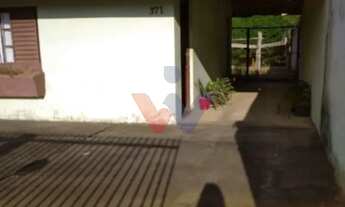 Imagem: Terreno Amplo com Casa em Alvenaria no Jardim