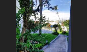 Imagem 5: DOIS SOBRADOS EM AMPLO TERRENO ARBORIZADO E COM PISCINA IDEAL PARA A FAMÍLIA E PARA RECEBE