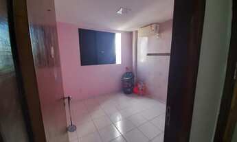 Imagem 5: Apartamento para aluguel e venda possui 48 metros quadrados com 2 quartos