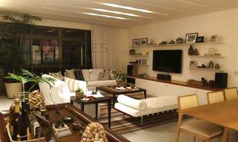 Imagem 2: Apartamento de 233 metros quadrados no bairro Barra da Tijuca com 4 quartos