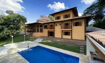 Imagem 4: Maravilhosa Casa em Condomínio - 900m² constituida no Terreno de 2.600m² - 04 Suites - Ref