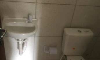 Imagem 7: Alugo kitnet em nova no Planalto 1/4 400,00 reais Não paga água. c/ garagem