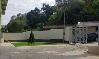 Imagem 2: ALUGA-SE CASA Casa com 2 dormitórios