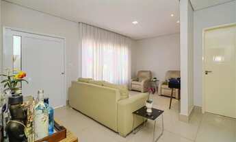 Imagem 4: Casa à venda 3 quartos, sendo 1 suíte com closet - com 240,00m² por R$ 1.257.000,00 - Vila