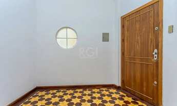 Imagem 4: Apartamento no Bom Fim de 3 dormitórios desocupado