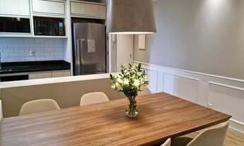 Imagem 5: Apartamento à venda com dois dormitórios, sendo um uma suite e duas vagas de garagem, no b