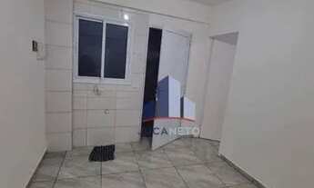 Imagem 4: Casa com 1 dormitório para alugar por R$ 680,00/mês - Vila Tibiriçá - Santo André/SP