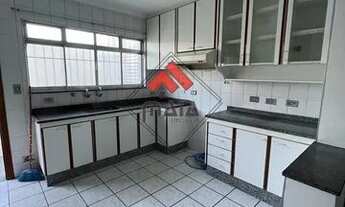 Imagem 4: Sobrado para venda possui 174 metros quadrados com 3 quartos em Campestre - Santo André