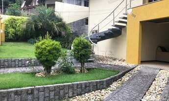 Imagem: Casa à venda tem 249 metros quadrados com