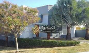 Imagem: Casa com 3 suítes no Condomínio Parque