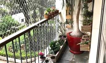 Imagem 2: APARTAMENTO REFORMADO NO CAMPO BELO COM LAZER