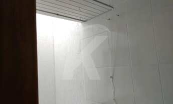 Imagem 6: Condomínio com 1 quarto, cozinha e banheiro