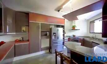 Imagem 7: CASA ASSOBRADADA - CHÁCARA PRIMAVERA - SP