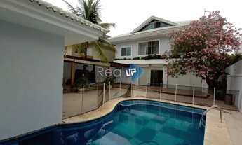 Imagem 2: Casa 540m² Casa com 4 dormitórios