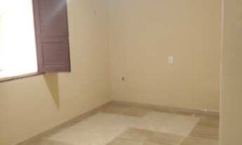 Imagem 7: Casas uma 2/4 , garagem, sala cozinha, banheiro , area de serviço e quintal amplo pra con