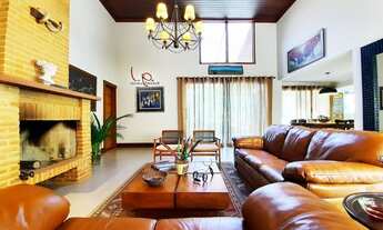 Imagem 3: Casa Primorosa,Condomínio Quinta do Lago Itaipava,5 Suítes,630m²,Mobiliada,Espetacular Áre