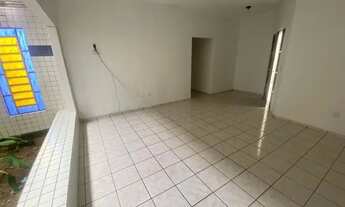 Imagem 6: Casa bela e ampla, próxima à Hilton Souto Maior!!