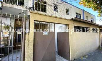 Imagem 3: Agradável Casa Duplex de Frente com Vista Livre na Praça do Carmo