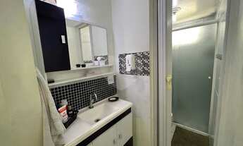 Imagem 3: Apartamento para venda possui 54 metros quadrados com 2 quartos