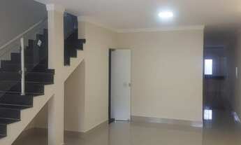 Imagem 3: Sobrado novo - 4 suítes - altíssimo padrão - com piscina