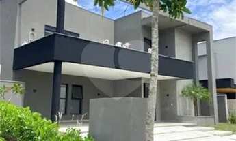 Imagem 3: Casa assobradada a venda no condomínio Residencial Alphaville II SJC/SP