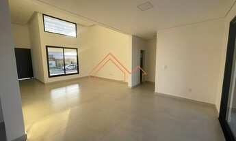 Imagem 2: Casa Imponente. Nova. Preço de Ocasião. Para pessoas Exigentes. Local Sensacional. Nível A