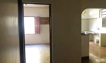 Imagem 3: Vendo linda casa super bem localizada, quitada e documentada, no Alvorada 2