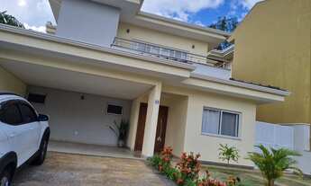 Imagem 2: Casa de condomínio sobrado para aluguel possui 315 metros quadrados com 4 quartos