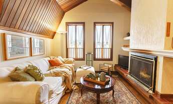 Imagem 3: Duplex Mobiliado à venda em Campos do Jordão com 5 quartos em Alto do Capivari