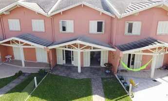 Imagem 2: Seu paraíso à beira-mar em Tramandaí: Duplex dos sonhos por apenas R$410 mil!