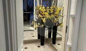 Imagem 5: Magnífico apto c/ 240m2 úteis - 4 Suítes/6 Vagas demarcadas