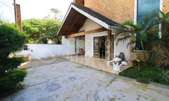 Imagem 1: CASA à venda com 4 quartos em Peruíbe, no bairro Centro