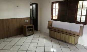 Imagem 7: Casa a venda em Lagoa Nova com 3 suítes e piscina