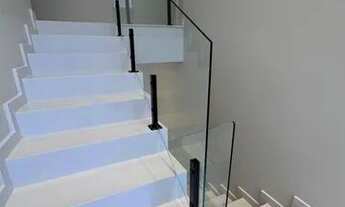 Imagem 9: Duplex no Morada dos Passaros 4 Suites Piscina Espaço Gourmet, Ampla e ventilada, com gra