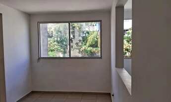 Imagem 7: Apartamento 2/4, sem suíte, sombra, melhor posição ventilado, sobe só 1 lance de escadas