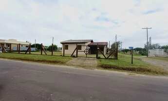 Imagem 4: Casa de 3 dormitórios com suíte, a poucos metros da praia, no Bairro Nova Tramandaí!