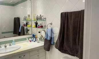 Imagem 12: Apartamento com 3 quartos à venda, 115 m² por R$ 2.100.000 - Lagoa - Rio de Janeiro/RJ