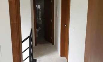 Imagem 7: Amplo sobrado de 121 m² com 3 quartos sendo 1 suíte, 2 vagas de garagem à venda por R$ 650